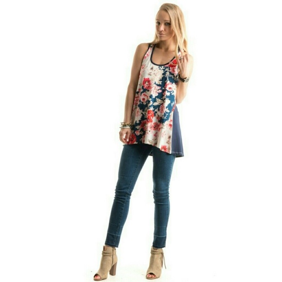 Fashionomics • Tank Top - Picture 2 of 7